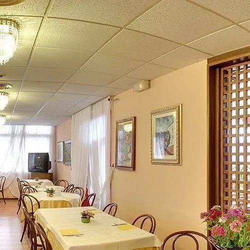 酒店 马利布兰酒店